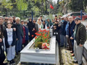 Şehit Onbaşı Kabri Başında Anıldı