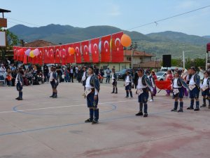 Sındırgı’da 23 Nisan Coşkusu