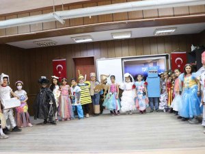 Öğrencilerden 23 Nisan’da Sıfır Atık Defilesi