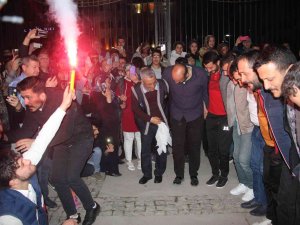 Elazığ’da Geleneksel ’23. Sahur Halayı’ Renkli Görüntülere Sahne Oldu