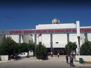Kendisinden Ayrılmak İsteyen Kadını Çocuklarının Gözü Önünde Bıçakladı