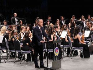 23 Nisan Coşkusu Notalarla Karşılandı