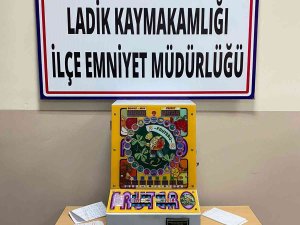 Sadece Ramazan’da Oynanan Kumara Polis Baskını