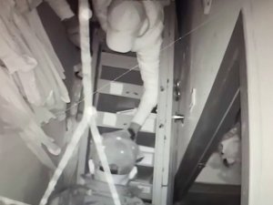 Duvarı Delip Girdikleri Mağazadan 450 Bin Liralık Ürün Çaldılar