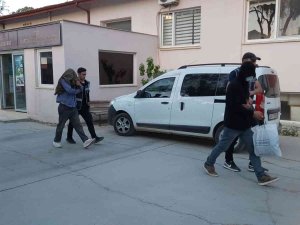 Muğla’da Göçmen Kaçakçısı 2 Kişi Tutuklandı