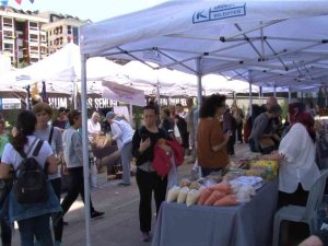 Kadıköy’de, 5. İ̇stanbul Tohum Takas Şenliği Başladı