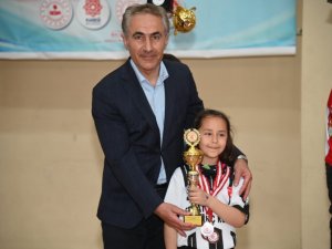 Karesi Satranç Turnuvası Sona Erdi