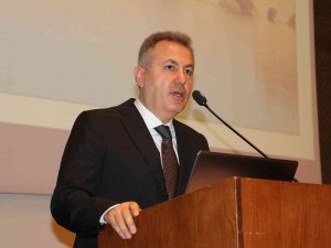 Adana’da Bağımlılıkla Mücadele Çalıştayı Başladı