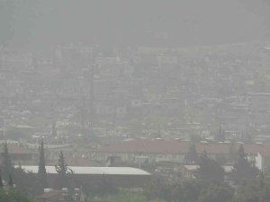 Hatay’da Göz Gözü Görmüyor