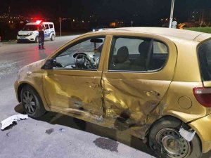 Elazığ’da Trafik Kazası: 3 Yaralı