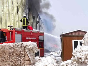 Şanlıurfa’da Fabrika Yangını