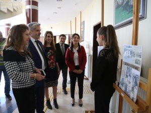 Asü’lü Öğrenciler 23 Nisan’a Özgü Afişler Tasarladı