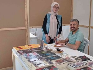 Yazar Yazgan Ve Baran Okurlarıyla Buluştu