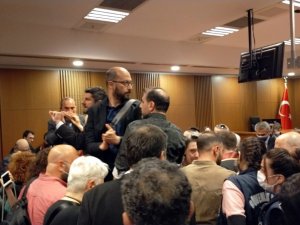 Osman Kavala’ya Ağırlaştırılmış Müebbet Hapis Cezası