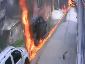 Uçağın Düşme Anı Kameraya Saniye Saniye Yansıdı