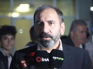 Mecnun Otyakmaz: "Güçlü Bir Takımı Yendik, Mutluyuz"