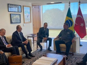 Dışişleri Bakanı Çavuşoğlu, Brezilya Devlet Başkanı Bolsonaro İle Bir Araya Geldi