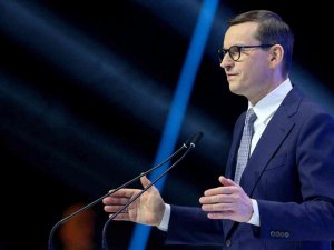 Polonya Başbakanı Morawiecki: "Ukrayna’ya Tank Teslimi Tamamlandı"