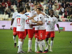 Spor Toto Süper Lig: Sivasspor: 1 - Alanyaspor: 0 (Maç Sonucu)