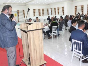 Manyas Muhtarlar Derneğinden İftar