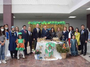 Başarılı Öğretmenlerin Projeleri Sergilendi