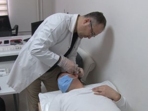 Uyguladığı Yöntemle Migren Hastalarına Umut Oldu