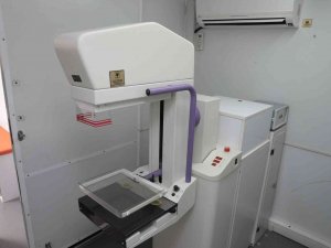 Belediye’den Sağlık Müdürlüğüne Mamografi Cihazı Hibe Edildi