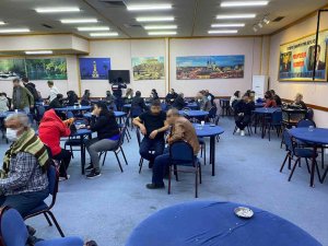 İ̇zmir’deki ‘Kolpaçino’ Kumarhanesine Yine Baskın