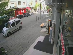 Tuzla’da Kuyumcuyu Vuran Soyguncuların Kaçış Anından Yeni Görüntüler Ortaya Çıktı