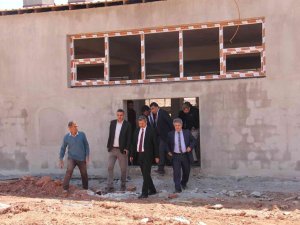 Siirt Üniversitesi Rektörü Şındak, Devam Eden Çalışmaları İnceledi