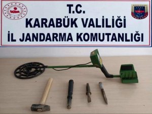 Jandarma’dan Kaçak Kazı Yapanlara Baskın