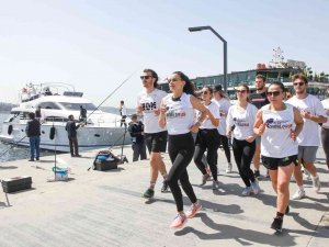 Ayşe Tolga Ve Müjde Uzman’dan Wings For Life’a Destek