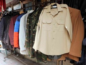 Gençler 80 Ve 90’ların Kıyafetlerine İlgi Gösteriyor