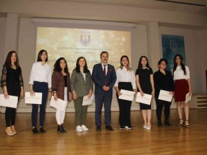 Öğretmen Adayları ‘Diksiyon Eğitimi’ Sertifikalarını Aldı