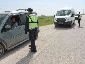 Jandarma Trafik Ekipleri Denetimleri Hızlandırdı