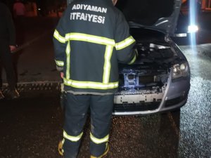 Seyir Halindeki Otomobil Alev Alarak Yandı