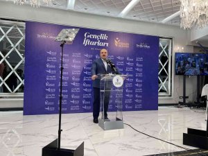 Bakan Varank: “Türkiye’yi Gençlerle Birlikte En Büyük 10 Ekonomiden Biri Yapacağız”