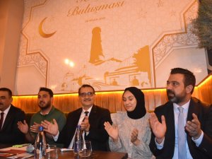 Bakan Dönmez, Siirt’te Gençlerle Buluştu