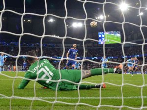 Manchester City, Gol Düellosunda Avantajı Kaptı