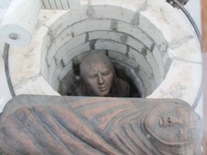 Kahraman Kadınların İsimleri ’İ̇ffet Anıtı’nda Yaşatılıyor