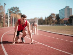 Atletizmde 28 Okuldan 403 Sporcu Ter Dökecek