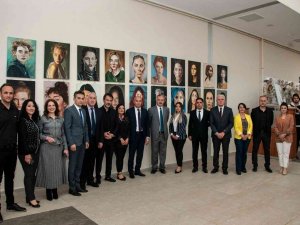 Eğitim Fakültesi Resim- İ̇ş Eğitimi Anabilim Dalından 2020 Mezunları Resim Sergisi