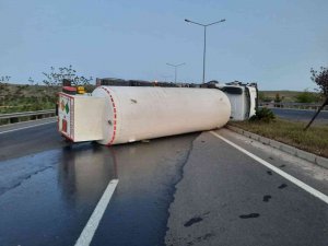 Elazığ’da Oksijen Yüklü Tanker Yan Yattı: 1 Yaralı