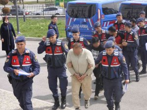 Karaman’da Hızlı Tren Hattından Döşeme Ray Çalan 4 Şüpheli Yakalandı