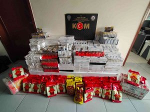 Hatay’da Kaçak Sigara Ve Çay Operasyonu