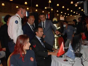 İ̇zmir’deki Orman Yangınlarına 1 Dakikada Uyarı: “Akıllı İ̇hbar Sistemi”