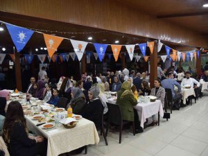 Ak Parti Bursa İ̇l Başkanı Davut Gürkan: "20 Yıldır Yaptığımız Gibi Aziz Milletimize Yakışır Daha Nice Hizmetlerle Davamızla Birlikte Sürdüreceğiz"