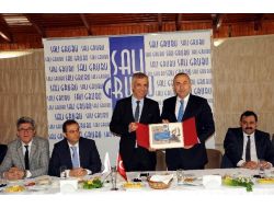 Çavuşoğlu’ndan Vizesiz Çin Seyahati Müjdesi