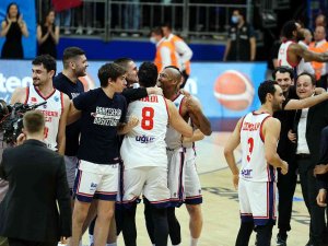 Fıba Avrupa Kupası: Bahçeşehir Koleji: 90 - Reggio Emilia: 74