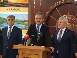 Bakan Özer, “Karabük’te 2022 Yılı Yatırım Bütçesini 550 Milyon Tl’ye Çıkarmış Oluyoruz”